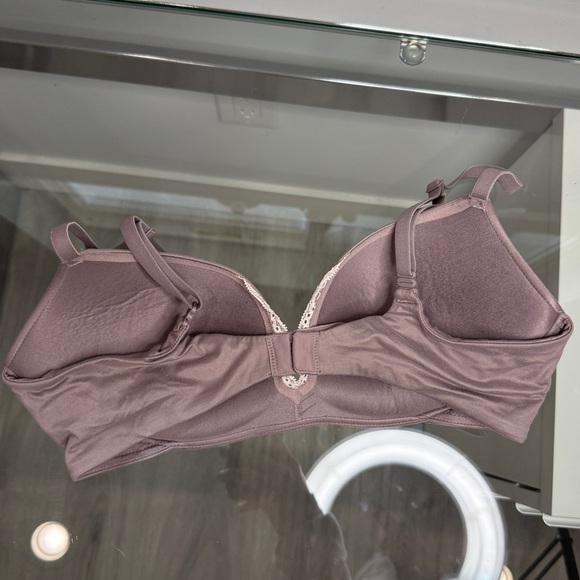 VS Victoria's Secret Maeve Push Up Light Wire Bra 34C - Picture 3 of 5